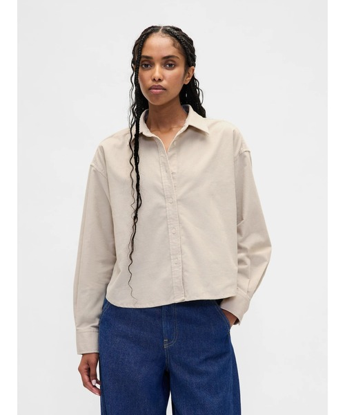 GAP(ギャップ)の「コーデュロイ ストレートヘム クロップドシャツ(シャツ/ブラウス・レディース・ベージュ/ブラウン・XS/S/M/L/XXS)」の2枚目の写真