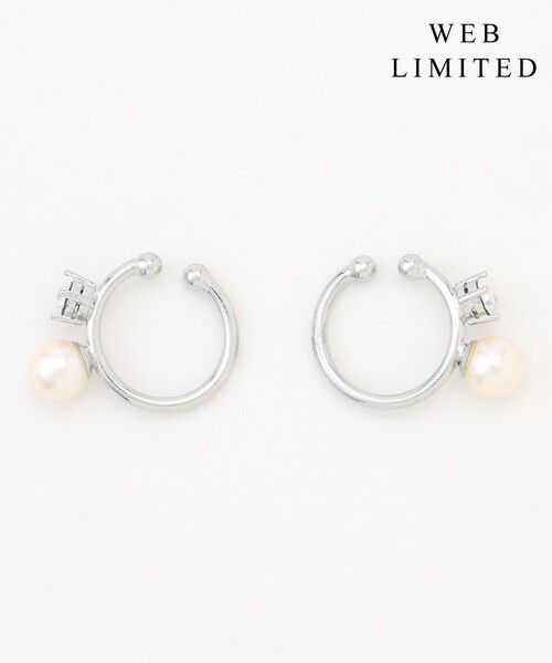 J.PRESS(ジェイプレス)の「【WEB限定・2way・2set】パールビジュー イヤカフ リング(イヤリング・レディース・ゴールド系/シルバー系・F)」の2枚目の写真