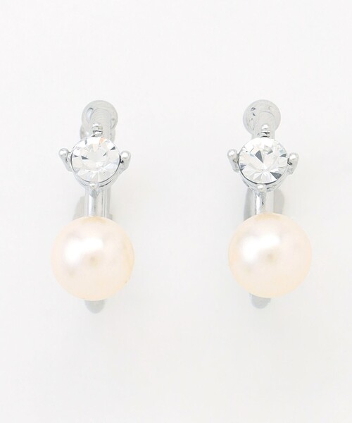 J.PRESS(ジェイプレス)の「【WEB限定・2way・2set】パールビジュー イヤカフ リング(イヤリング・レディース・ゴールド系/シルバー系・F)」の6枚目の写真