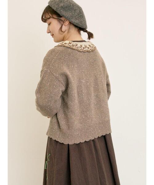 Samansa Mos2(サマンサ モスモス)の「【マカベアリス×Samansa Mos2】刺繍カーディガン(カーディガン/ボレロ・レディース・ベージュ/チャコールグレー/モカ・F)」の7枚目の写真