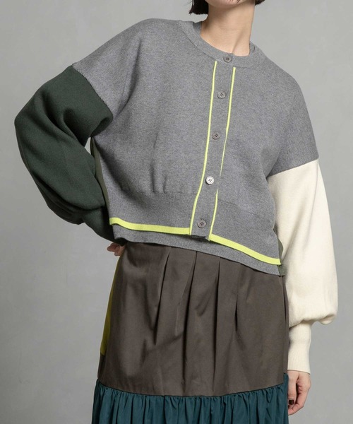 MARECHAL TERRE（マルシャルテル）の「カラーブロックニットカーディガン（カーディガン/ボレロ・レディース・グレー/ブラック/ブラウン/レッド・MEDIUM）」の3枚目の写真