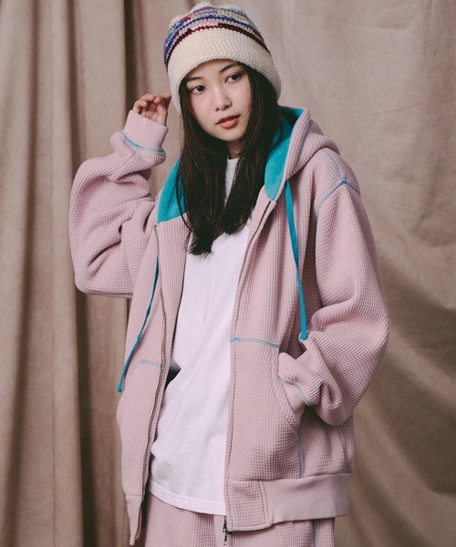 Universal Style Wear（ユニバーサルスタイルウェア）の「Universal Style Wear カラー スキーム "HUTON" フーディー（パーカー・メンズ・ブラック/カーキ/ネイビー/ライトパープル・X-LARGE/MEDIUM/LARGE）」の4枚目の写真