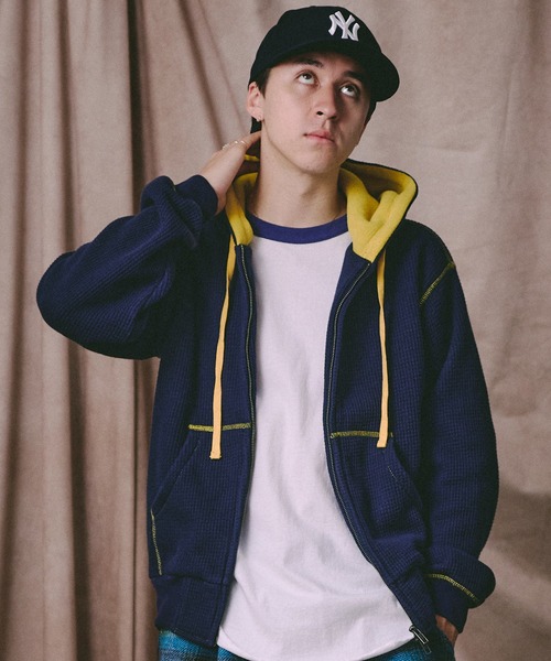 Universal Style Wear（ユニバーサルスタイルウェア）の「Universal Style Wear カラー スキーム "HUTON" フーディー（パーカー・メンズ・ブラック/カーキ/ネイビー/ライトパープル・X-LARGE/MEDIUM/LARGE）」の3枚目の写真