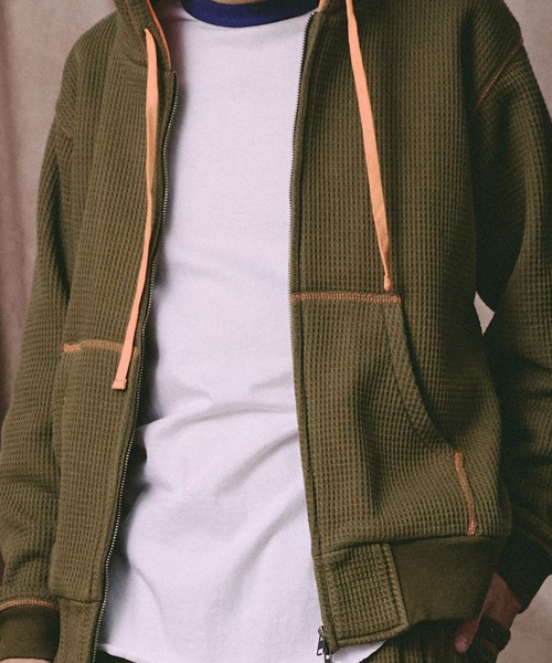 Universal Style Wear（ユニバーサルスタイルウェア）の「Universal Style Wear カラー スキーム "HUTON" フーディー（パーカー・メンズ・ブラック/カーキ/ネイビー/ライトパープル・X-LARGE/MEDIUM/LARGE）」の19枚目の写真