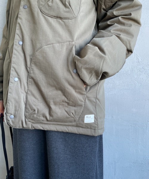 NANGA（ナンガ）の「[NANGA/ナンガ] HINOC リップストップ インナーダウンカーディガン（ダウンジャケット/コート・レディース・モスグリーン/ブラック・S/M/L）」の16枚目の写真