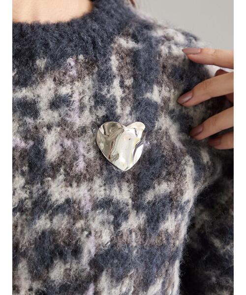 Te chichi（テチチ）の「バンピーハートブローチ（ネックレス・レディース・シルバー/ゴールド・F）」の3枚目の写真