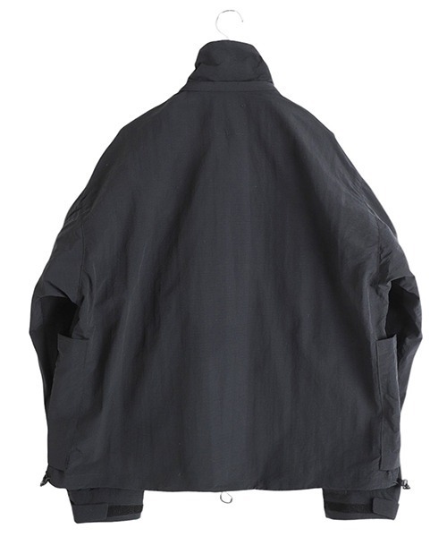 CMF OUTDOOR GARMENT（シーエムエフアウトドアガーメント）の「CMF OUTDOOR GARMENT / シーエムエフ アウトドア ガーメント：PB JKT：CMF2501-J10C[AST]（ナイロンジャケット・メンズ・ベージュ/ブラック・L/XL）」の4枚目の写真