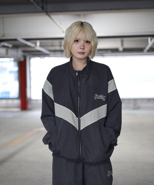 2サイズ展開 / UNISEX 》ATMARKグラフティピーチトラックジャケット