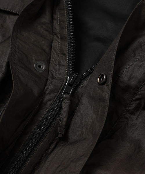 LEMAIRE(ルメール)の「SHORT RAIN PARKA(ブルゾン・メンズ・ブラウン系その他/ベージュ系その他・46/44)」の9枚目の写真