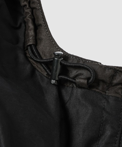 LEMAIRE(ルメール)の「SHORT RAIN PARKA(ブルゾン・メンズ・ブラウン系その他/ベージュ系その他・46/44)」の10枚目の写真