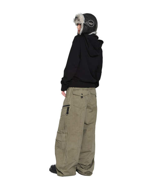 AAKAM(アーカム)の「Cross Rhinestone Zip-Up Hoodie (Black)(パーカー・レディース・その他・2/1)」の9枚目の写真