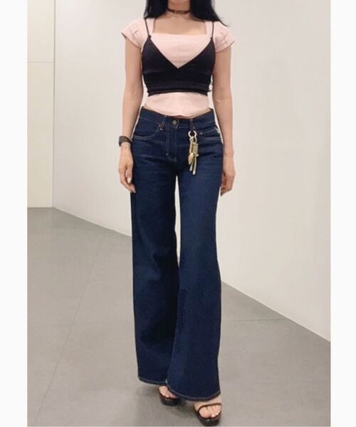 GLOWNY（グロウニ―）の「901 LOW-RISE WIDE LEG JEANS (DEEP BLUE)（デニムパンツ・レディース・その他・MEDIUM/LARGE/X-SMALL）」の10枚目の写真