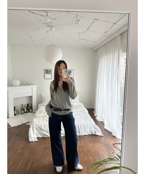 GLOWNY（グロウニ―）の「901 LOW-RISE WIDE LEG JEANS (DEEP BLUE)（デニムパンツ・レディース・その他・MEDIUM/LARGE/X-SMALL）」の17枚目の写真