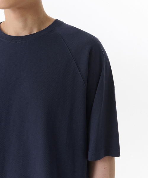 MUSINSA STANDARD（ムシンサスタンダード）の「リラックスドラグランTシャツ[ネイビー]（Tシャツ/カットソー・メンズ・その他・SMALL/MEDIUM/LARGE/X-LARGE/XX-LARGE/XXX-LARGE）」の4枚目の写真