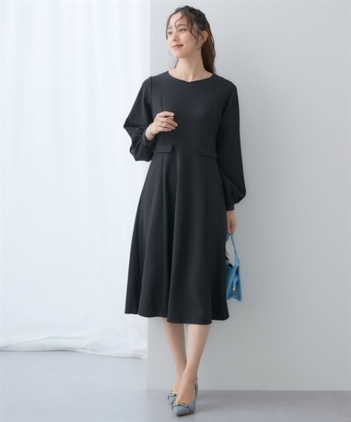 7days Life Styling(セブンデイズライフスタイリング)の「【UVカット】袖ボリュームハートネックフレアストレッチワンピース ジャージーシリーズ(ワンピース・レディース・ネイビー/ブラック・M/L/LL/3L)」の5枚目の写真