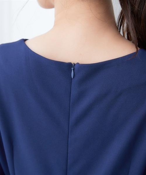 7days Life Styling(セブンデイズライフスタイリング)の「【UVカット】袖ボリュームハートネックフレアストレッチワンピース ジャージーシリーズ(ワンピース・レディース・ネイビー/ブラック・M/L/LL/3L)」の14枚目の写真