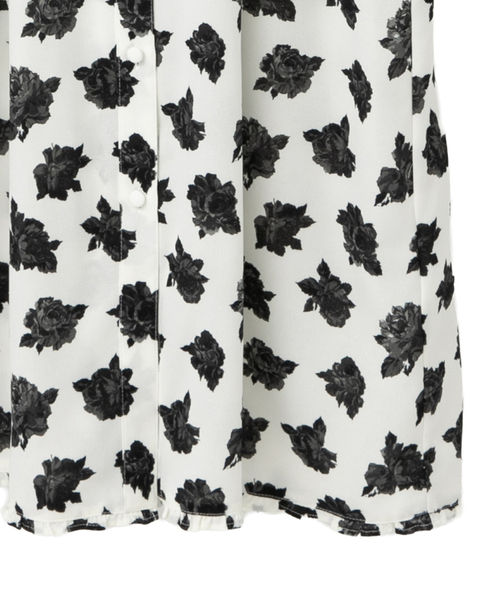 Tiara（ティアラ）の「オールドローズプリントボウリボン付きワンピース（ワンピース・レディース・ネイビー/オフホワイト・FREE）」の11枚目の写真