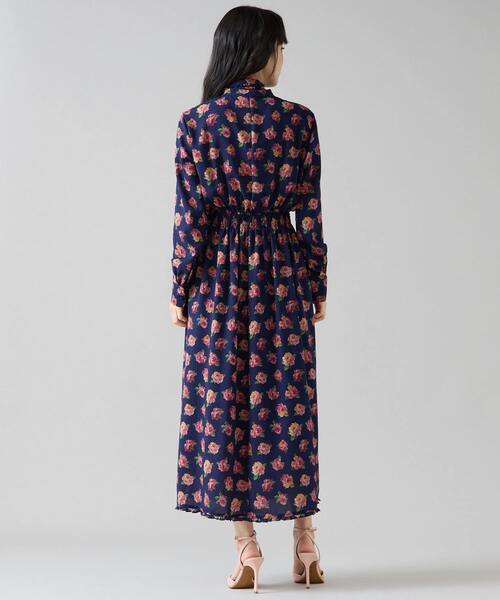 Tiara（ティアラ）の「オールドローズプリントボウリボン付きワンピース（ワンピース・レディース・ネイビー/オフホワイト・FREE）」の19枚目の写真