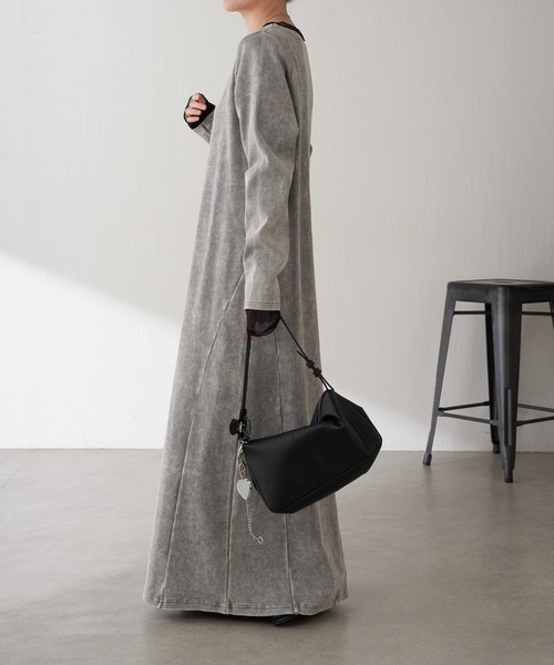 COLLAGE GALLARDAGALANTE（コラージュガリャルダガランテ）の「Q.anos/チュールドッキングワンピース（ワンピース・レディース・グレー/ネイビー・FREE）」の13枚目の写真