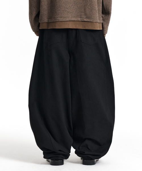 KICHUL（キチョル）の「Belted Volume Fit Cotton Pants (Black)（その他パンツ・メンズ・その他・SMALL/MEDIUM/LARGE）」の3枚目の写真