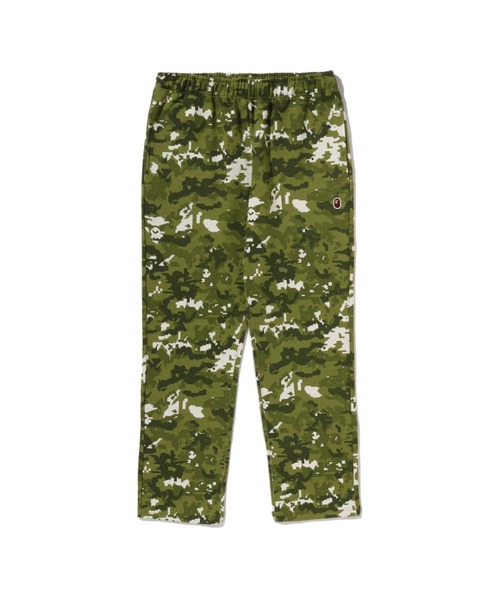 A BATHING APE(アベイシングエイプ)の「MULTI PIXEL CAMO WIDE LEG SWEAT PATNS(スウェットパンツ・メンズ・ブラック/グリーン・X-LARGE/LARGE/SMALL/MEDIUM)」の2枚目の写真