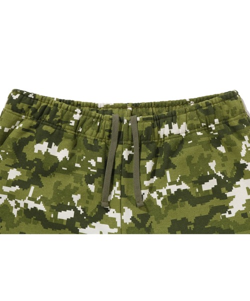 A BATHING APE(アベイシングエイプ)の「MULTI PIXEL CAMO WIDE LEG SWEAT PATNS(スウェットパンツ・メンズ・ブラック/グリーン・X-LARGE/LARGE/SMALL/MEDIUM)」の8枚目の写真