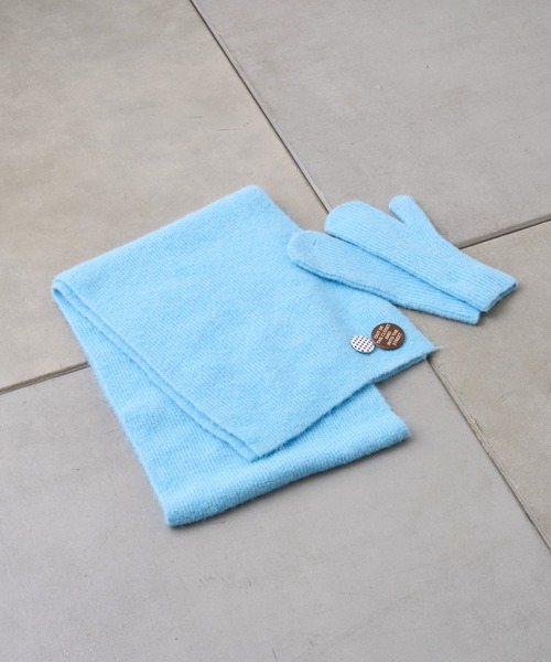 CIAOPANIC TYPY(チャオパニックティピー)の「缶バッチ付きマフラー×手袋3点セット(マフラー・レディース・ブラウン/アイボリー/サックスブルー/グレー・ONE SIZE)」の12枚目の写真