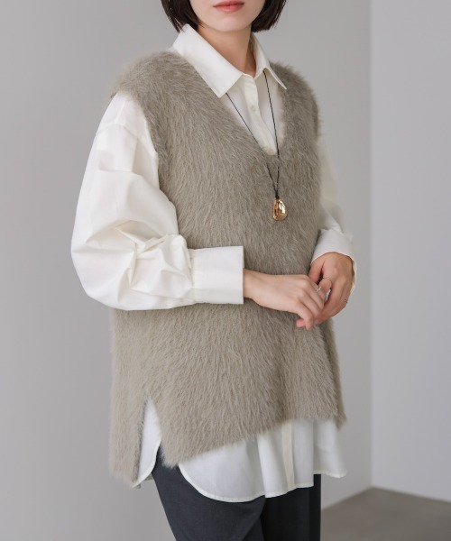 Bou Jeloud(ブージュルード)の「ソウバリシャギーニットベスト(ベスト・レディース・オフホワイト/グレー/ブラック/グレイッシュベージュ/ベージュ・FREE)」の9枚目の写真