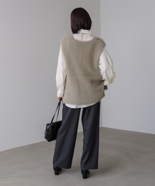 Bou Jeloud(ブージュルード)の「ソウバリシャギーニットベスト(ベスト・レディース・オフホワイト/グレー/ブラック/グレイッシュベージュ/ベージュ・FREE)」の12枚目の写真