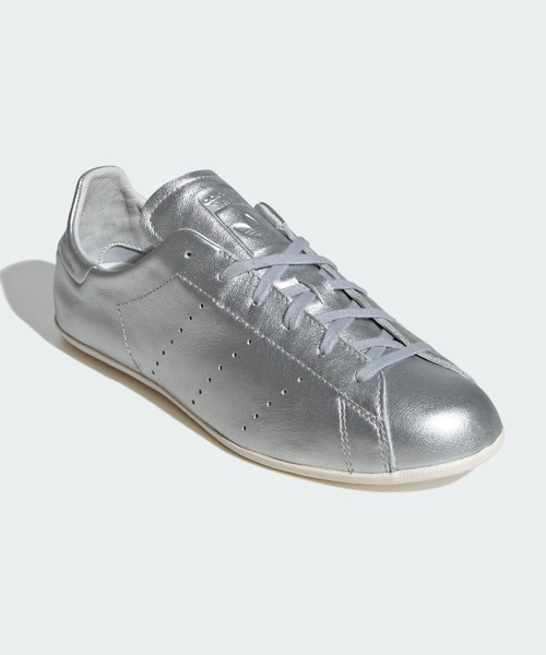 adidas Originals(アディダスオリジナルス)の「adidas Originals/アディダスオリジナルス/Stan Smith Lo Pro/スタンスミス ロープロ(スニーカー・レディース・シルバー・23cm/24.5cm/24.0cm/23.5㎝)」の4枚目の写真