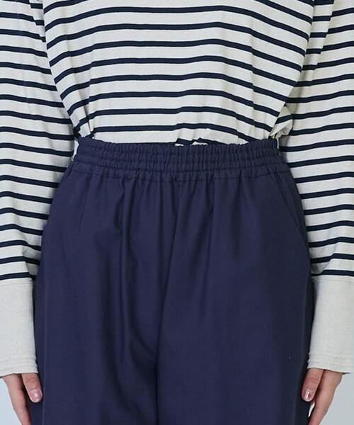 LOISIR（ロワズィール）の「コットンタイプライターワイドパンツ（その他パンツ・レディース・キナリ/ネイビー・M/MT）」の18枚目の写真