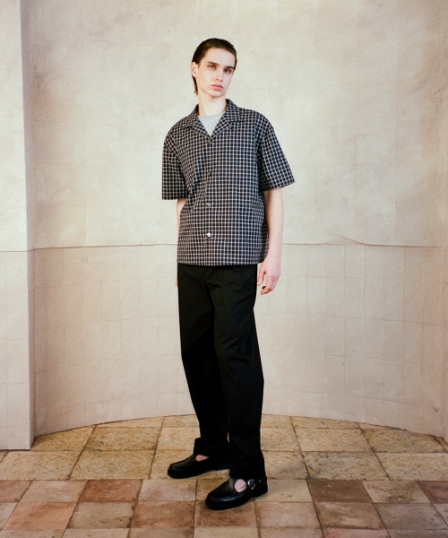 SHIRTER(シャーター)の「NOTTON TAPERED CHINO PANTS (BLACK)(その他パンツ・メンズ・その他・SMALL/MEDIUM/LARGE)」の4枚目の写真