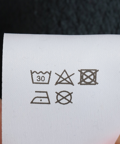 ARIES（アリーズ）の「【ARIES / アリーズ】 Faded Supportive Finger Raglan Sw AR2002104（スウェット・レディース・ブラック・MEDIUM）」の14枚目の写真