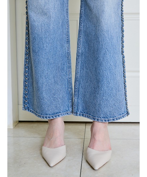 EIMY ISTOIRE（エイミーイストワール）の「デコラティブワイドレッグデニム（デニムパンツ・レディース・ライトブルー・24/23）」の13枚目の写真