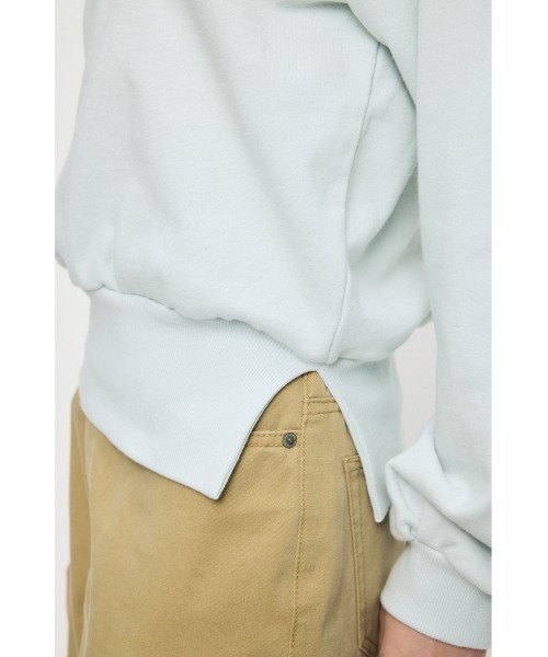 MOUSSY(マウジー)の「SIDE SLIT OFF SHOULDER スウェット(スウェット・レディース・ホワイト/ライトブルー/杢グレー/チャコールグレー・FREE)」の22枚目の写真