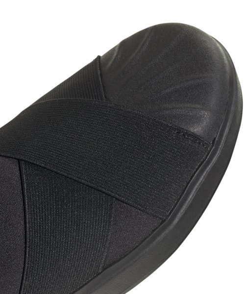 adidas(アディダス)の「アディダス adidas ストリートトーク(スニーカー・レディース・ブラック×ブラック・23.0cm/23.5cm/24.0cm/24.5cm/25.0cm)」の7枚目の写真