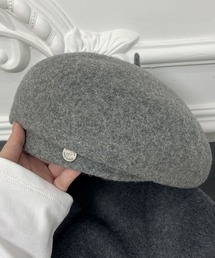 PIN（ピン）の「コインチャーム付き フェルトベレー帽（ハンチング/ベレー帽）」