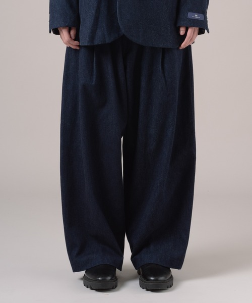 Levi's/リーバイス BLUETAB(TM) プリーツトラウザー ジーンズ ダーク