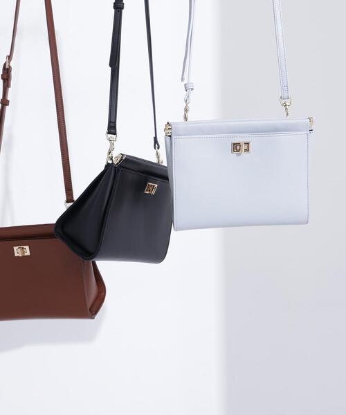 NATURAL BEAUTY BASIC(ナチュラルビューティーベーシック)の「【Oggi掲載】【sweet掲載】スピンロックスクエアショルダー(ショルダーバッグ・レディース・ブルー/ブラック/ブラウン・フリ-)」の3枚目の写真