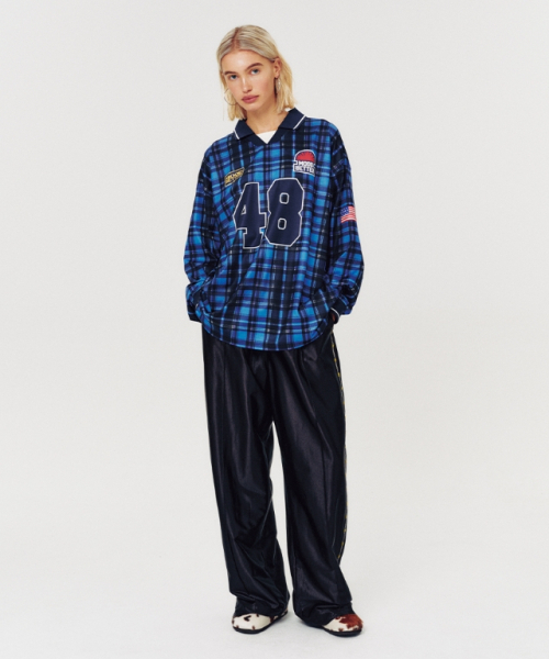MOODBETTER（ムード ベター）の「NUMBER CHECK FOOTBALL JERSEY LONG SLEEVE BLUE（Tシャツ/カットソー・レディース・その他・FREE）」の2枚目の写真