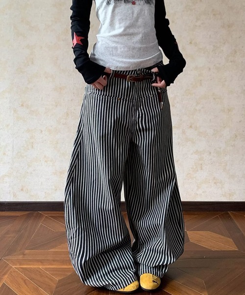 Ressaca（レサーカ）の「ストライプ柄ワイドパンツ（その他パンツ・レディース・ブラック・M/L/XL）」の5枚目の写真