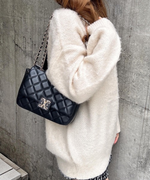 INGNI（イング）の「エンブレム付キルティングショルダーバッグ（ショルダーバッグ・レディース・オフホワイト/ブラック/ピンク・-）」の9枚目の写真