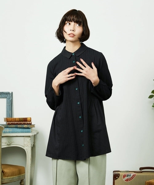 Jocomomola(ホコモモラ)の「Tejido ドッキングロング丈ブラウス(シャツ/ブラウス・レディース・グリーン/ブラック・40)」の13枚目の写真