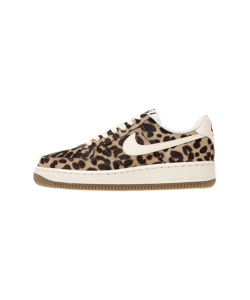 NIKE(ナイキ)の「NIKE WMNS AIR FORCE 1 07 IB7695-200(スニーカー・レディース・ブラウン・24cm/24.5cm/23cm/23.5cm/25cm)」の3枚目の写真