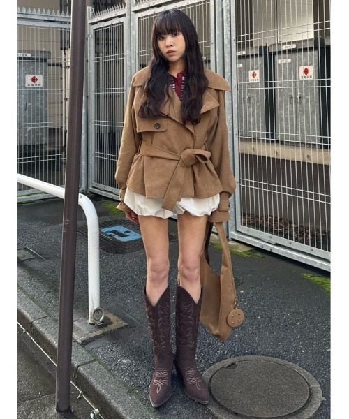 SLY（スライ）の「MICHIXSLY F/SUEDE S/TRENCH ミチスライフェイクスウェードショートトレンチ 冬服 春服（トレンチコート・レディース・ブラウン/ベージュ・FREE）」の20枚目の写真