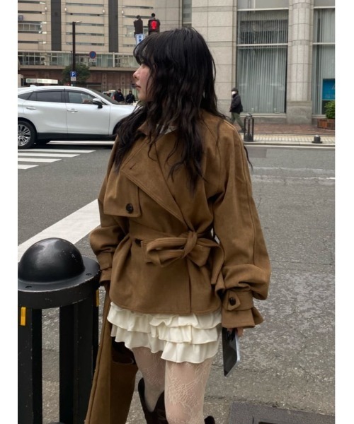 SLY（スライ）の「MICHIXSLY F/SUEDE S/TRENCH ミチスライフェイクスウェードショートトレンチ 冬服 春服（トレンチコート・レディース・ブラウン/ベージュ・FREE）」の22枚目の写真