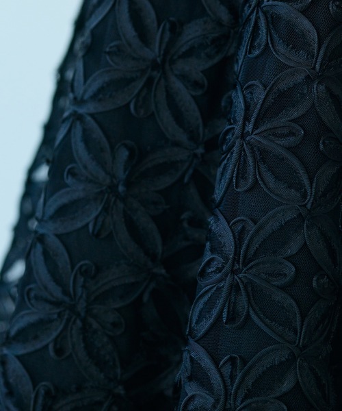 Audie a Muses(オーディアミューズ)の「フラワー立体刺繍スカート(スカート・レディース・ブラック/オフホワイト・42/38)」の18枚目の写真