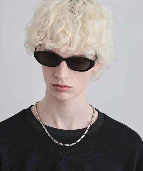 tk.TAKEO KIKUCHI(ティーケータケオキクチ)の「【全6色】アソートサングラス(サングラス・メンズ・グレー系その他3/ブルー/ブラック/ダークブラウン系1/ブラック系2/ブラック系1・00)」の2枚目の写真