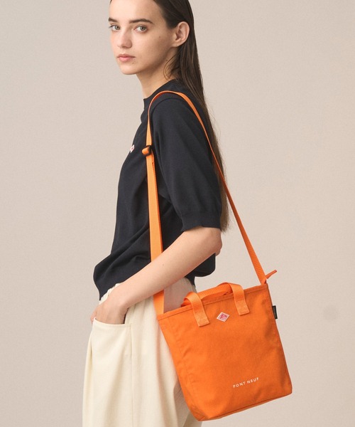 DANTON（ダントン）の「Cordura Canvas 2way Tote Bag〈PONT NEUF〉（ショルダーバッグ・レディース・ダークグレー/オレンジ/オフホワイト/ブラック/グレイッシュベージュ/ブルー系その他5・-）」の6枚目の写真