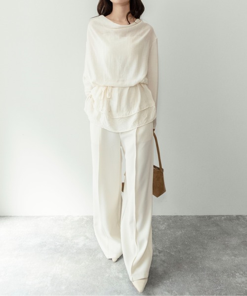 on:nue（オンニュ）の「【on:nue】[着用動画あり！] ドレープレイヤードデザインブラウス /2026 SS COLLECTION（シャツ/ブラウス・レディース・アイボリー/グレー・FREE）」の13枚目の写真